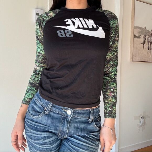 nike baby tee - Picture 1 of 5